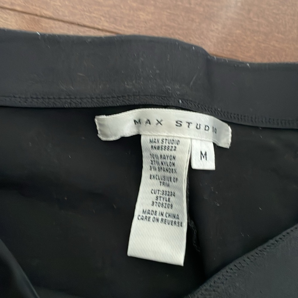 Max Studio pants - Picture 4 of 7